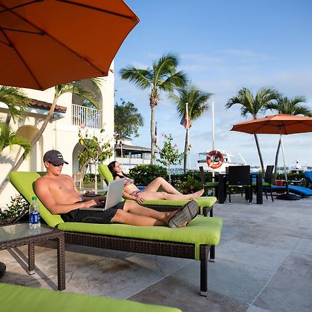 Paradise Harbour Club & Marina Nassau Exterior photo